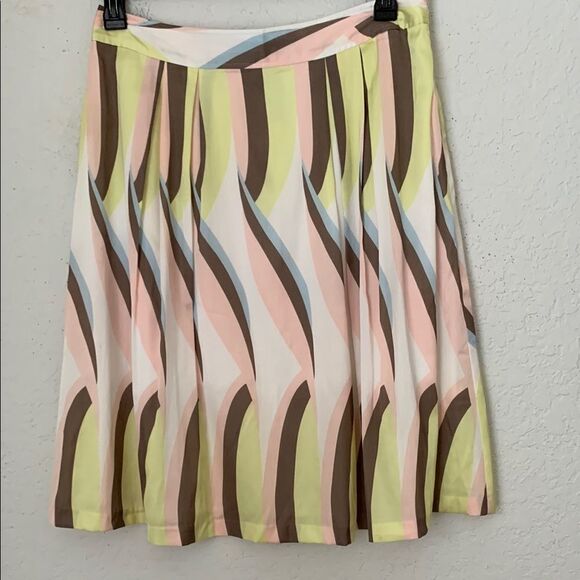 NWT Medison Studio Multicolor Pleated Women's Skirt Size 8 - Picture 1 of 9